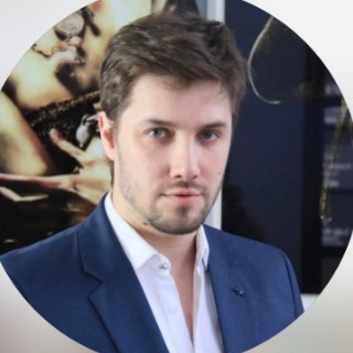 Dr. Eduardo Martins